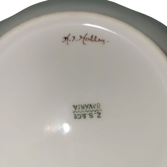 BAVARIA Elegant Floral Accent Plate with Gold Handle - Picture 6 of 7